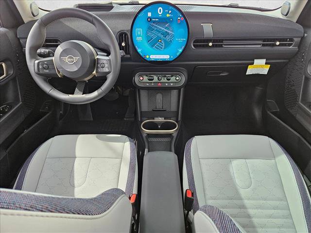 Used 2026 MINI Cooper 4-Door Hardtop FWD image 14