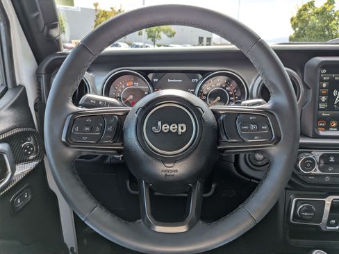 Used 2023 Jeep Wrangler Sport AWD/4WD image 14