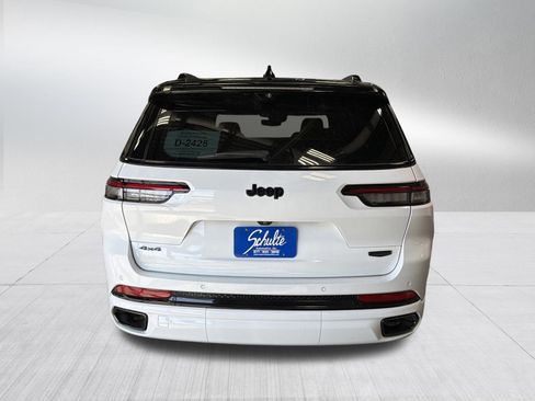 Used 2025 Jeep Grand Cherokee L Summit image 6