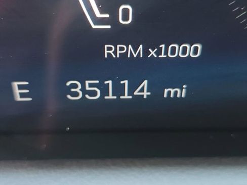 Certified 2024 Cadillac XT4 Premium Luxury image 12