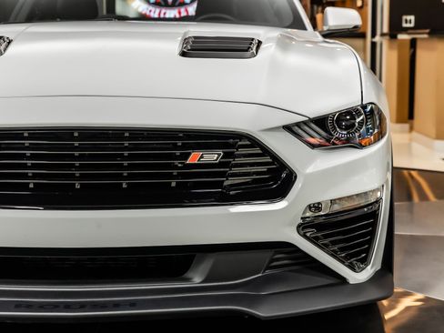 Used 2021 Ford Mustang GT Premium w/ GT Performance Package RWD image 28