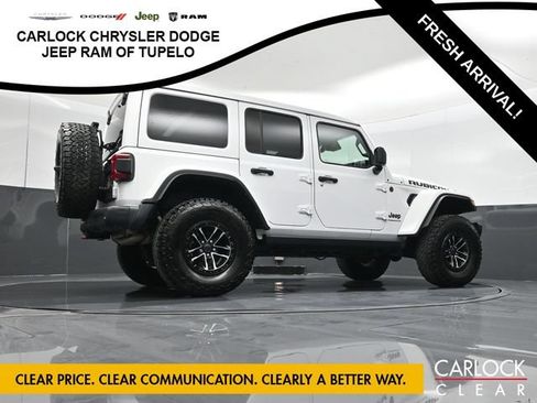 Used 2024 Jeep Wrangler Unlimited Rubicon AWD/4WD image 48