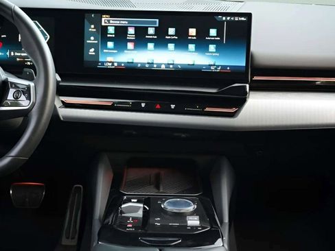 Used 2024 BMW 530i xDrive 530i xDrive image 55