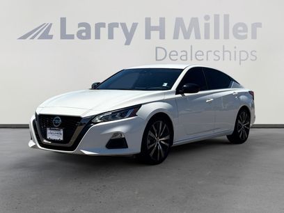 Used 2021 Nissan Altima 2.5 SR