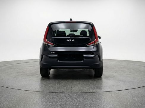 Used 2025 Kia Soul LX w/ LX Technology Package image 7