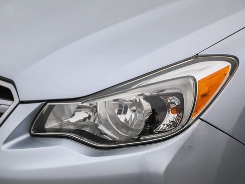 Used 2016 Subaru Crosstrek 2.0i Limited image 8