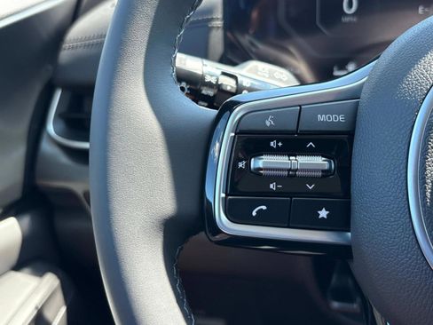 New 2026 Kia Carnival SX w/ SX Dark Edition Package image 26