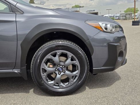Used 2021 Subaru Crosstrek 2.5i Sport w/ Moonroof Package AWD/4WD image 9