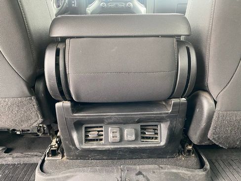 Used 2022 Chevrolet Silverado 1500 RST image 28