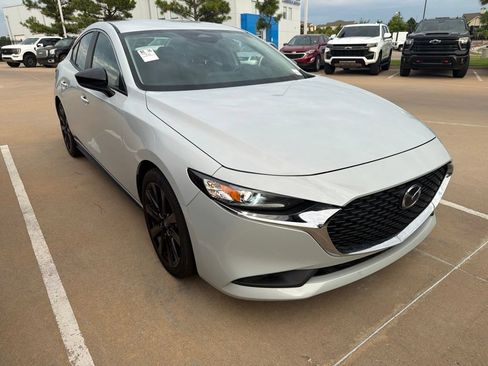 Used 2024 MAZDA MAZDA3 s FWD image 3