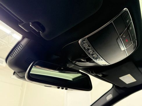 Used 2016 Mercedes-Benz S 550 Sedan image 19