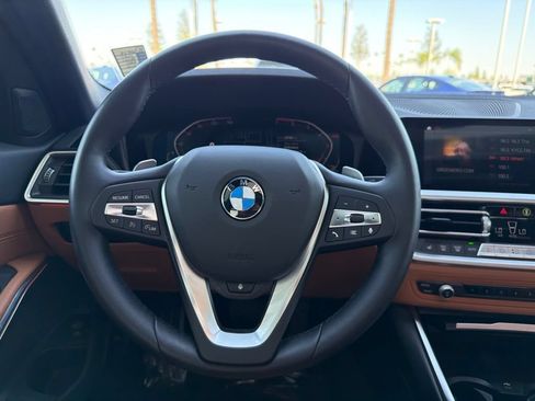 Used 2021 BMW 330i Sedan w/ Convenience Package RWD image 17