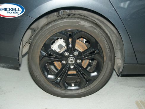 Certified 2025 Honda Accord SE image 42