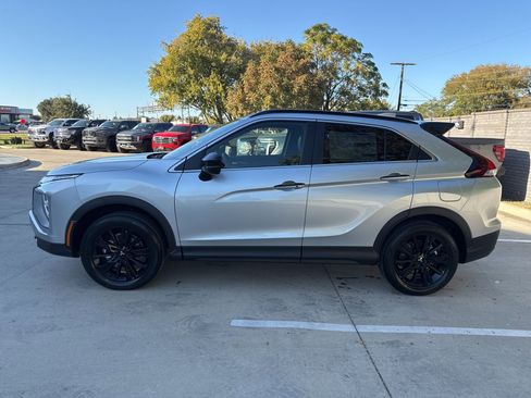 New 2026 Mitsubishi Eclipse Cross Black Edition image 4