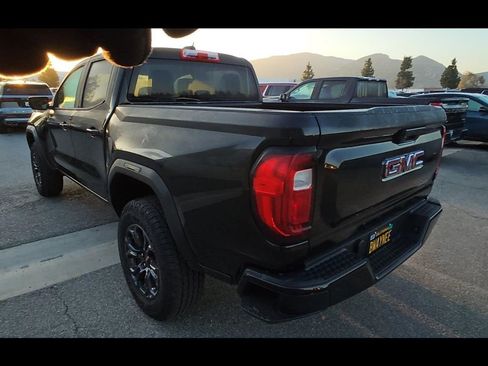 Used 2024 GMC Canyon Elevation RWD image 6