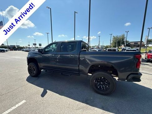 Used 2021 Chevrolet Silverado 1500 RST w/ Z71 Off-Road Package AWD/4WD image 8