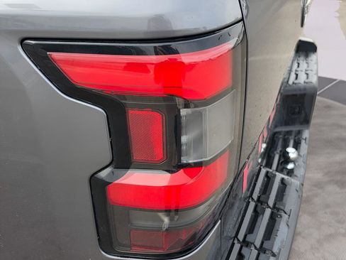 Used 2022 Nissan Frontier S w/ Technology Package RWD image 36