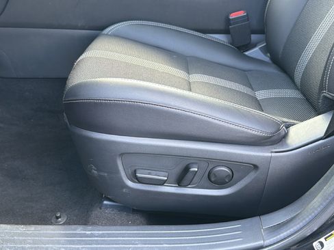 Certified 2026 MAZDA CX-50 AWD 2.5 S w/ Preferred Pkg image 13