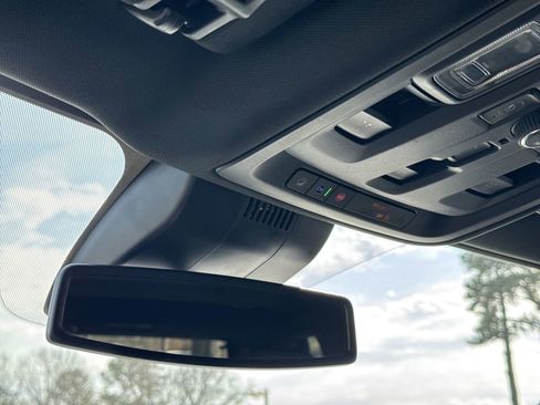 Used 2023 GMC Yukon Denali image 27