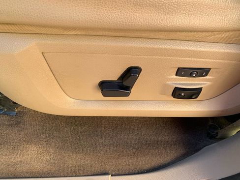 Used 2011 RAM 1500 Laramie w/ Protection Group AWD/4WD image 27