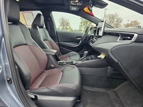 Used 2025 Toyota Corolla XSE image 10