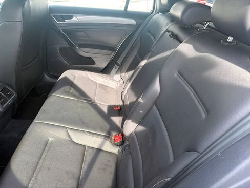 Used 2016 Volkswagen Golf Limited Edition FWD image 3