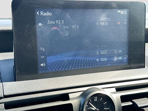 Used 2025 Lexus IS 350 F Sport RWD image 14