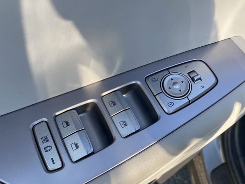 Used 2024 Hyundai Palisade SEL image 19