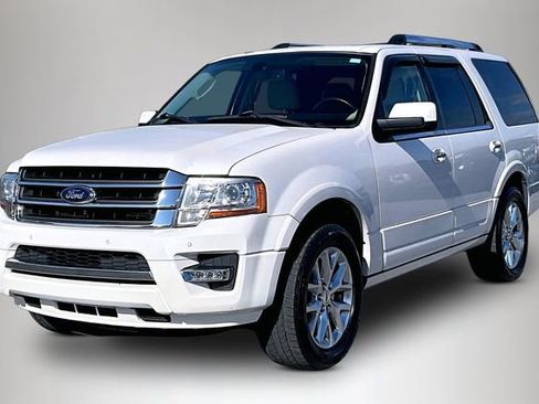 Used 2017 Ford Expedition Limited w/ Equipment Group 301A RWD image 2