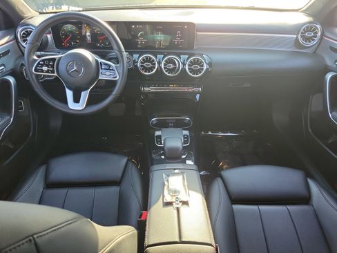 Used 2020 Mercedes-Benz A 220 image 28