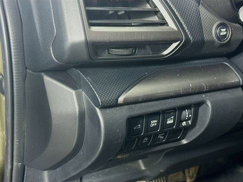 Used 2023 Subaru Forester Premium AWD/4WD image 10