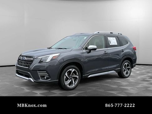 Used 2023 Subaru Forester Touring image 1