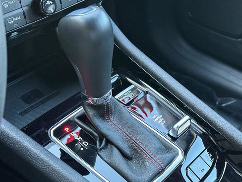 Used 2023 Jeep Compass Trailhawk w/ Trailhawk Elite Group image 24