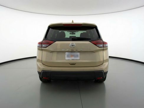 Used 2025 Nissan Rogue SV image 7