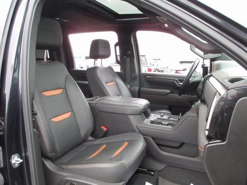 Certified 2024 GMC Sierra 2500 AT4 w/ AT4 Premium Plus Package image 21