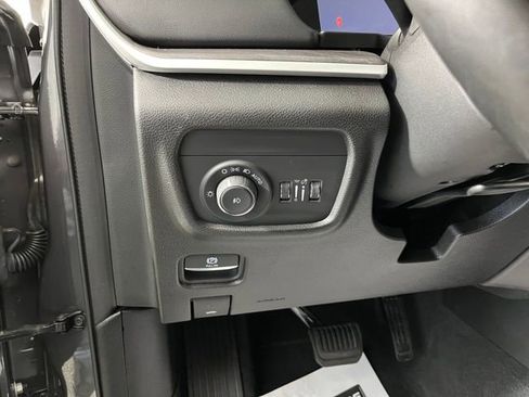 Used 2021 Jeep Grand Cherokee L Limited image 18