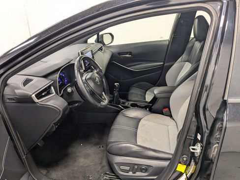 Used 2019 Toyota Corolla XSE FWD image 22