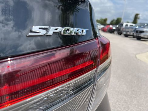 Used 2025 Honda Civic Sport image 9