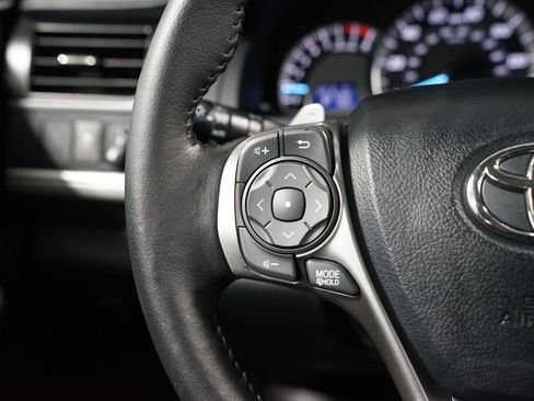 Used 2012 Toyota Camry SE image 14