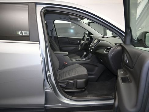 Certified 2023 Chevrolet Equinox LT FWD image 25