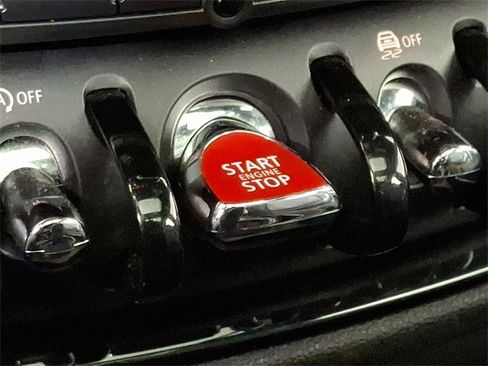 Used 2020 MINI Cooper Clubman John Cooper Works image 24