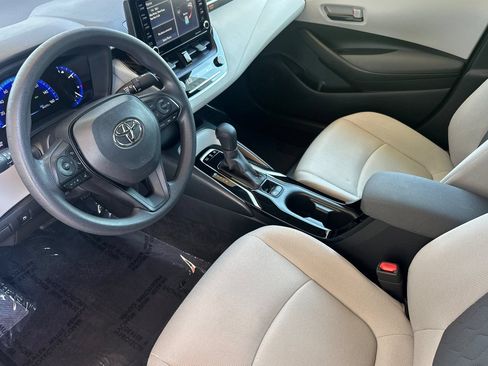 Certified 2022 Toyota Corolla LE FWD image 12