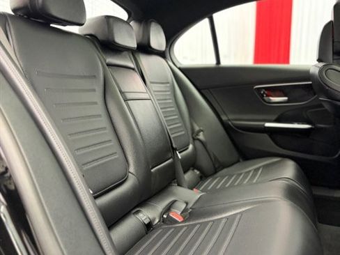 Used 2023 Mercedes-Benz C 300 4MATIC Sedan image 18