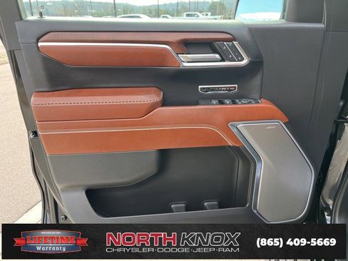 Used 2024 GMC Sierra 1500 Denali Ultimate image 5