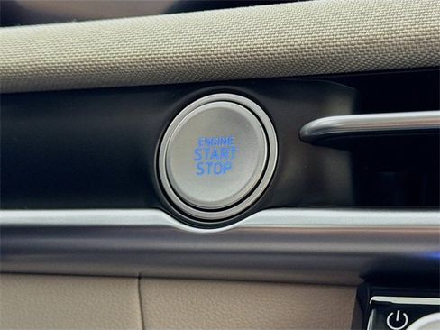 New 2026 Hyundai Tucson Limited image 31