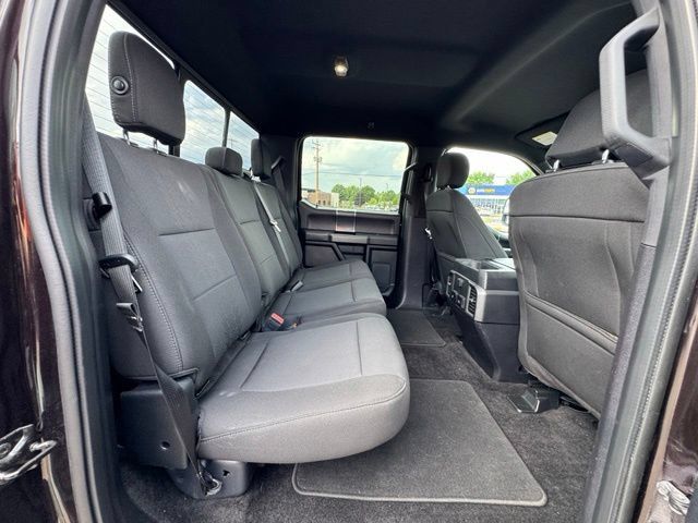 Used 2018 Ford F150 XLT w/ Equipment Group 302A Luxury AWD/4WD image 14