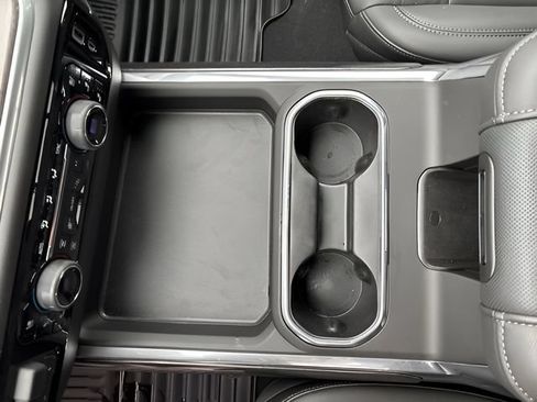 Used 2025 Chevrolet Silverado 2500 LTZ w/ LTZ Premium Package AWD/4WD image 21