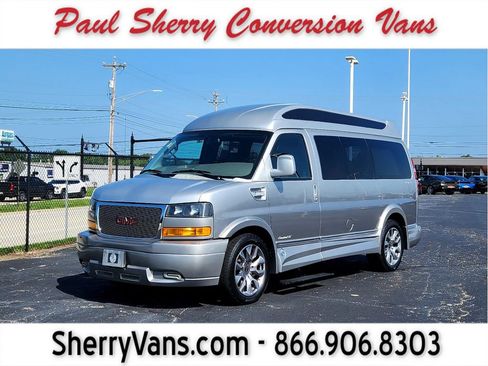 Used 2022 GMC Savana 2500 w/ Enhanced Convenience Package RWD image 9