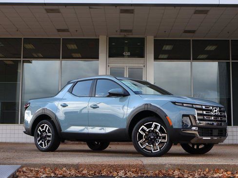 New 2026 Hyundai Santa Cruz Limited AWD/4WD image 2