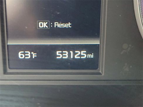 Used 2023 Kia K5 LXS image 21